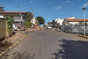 Prefeitura de Taquarituba segue realizando reparos em vias públicas 