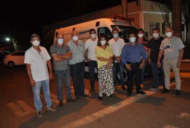 Prefeitura e Câmara adquirem uma ambulância para Taguaí