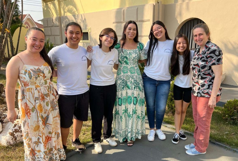 Estudantes da Escola Marcos Ribeiro conquistam bolsa de intercâmbio do programa ‘Prontos Pro Mundo’