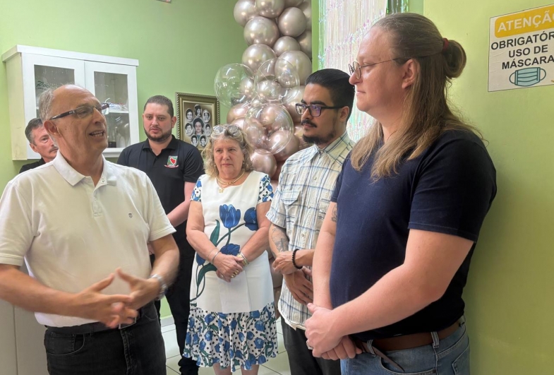 Dr. Luciano Fioretto lembrou-se de que a amiga e  colega fez o primeiro exame Papanicolau  de Fartura, ainda na década de 80