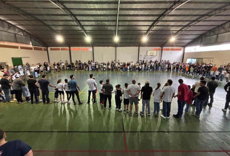 Momento de integração entre alunos e familiares marcou a Festa dos Pais do Cefar