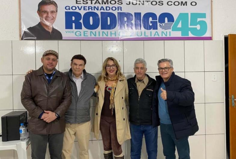 Deputado estadual Campos Machado visita Sarutaiá 