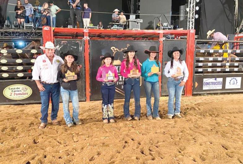 Ana Laura e Maria Júlia são campeãs na Prova dos 3 Tambores