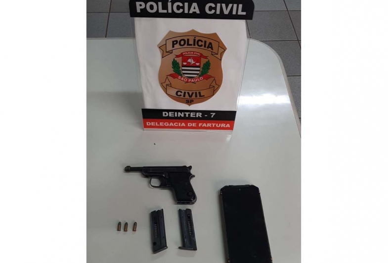 Homem é flagrado com arma de fogo e preso pela Polícia Civil em Fartura