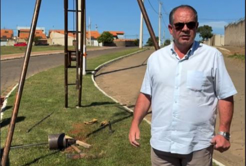 Prefeito Marcão do Haras acompanha sondagem para obras em bairros de Fartura