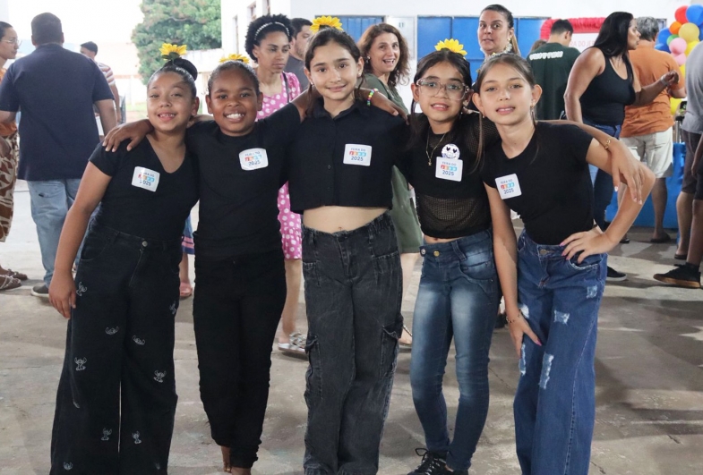 Participantes do JEPP registram o momento na Feira da Lua