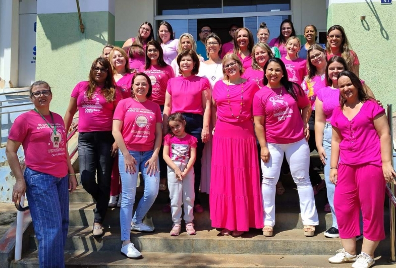 Secretaria Municipal de Saúde realiza ações especiais em apoio ao Outubro Rosa em Fartura 