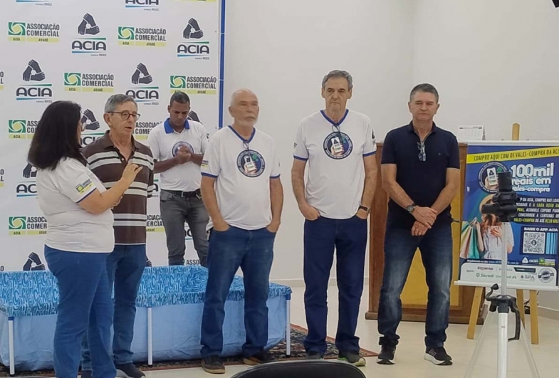 Joana, Silvana, Cassio, Nozito, Dorival, Homero, Luiz