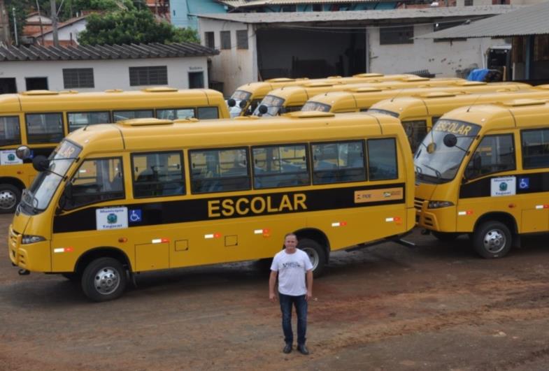 Taguaí adquire veículos para Educação, Saúde e Assistência Social