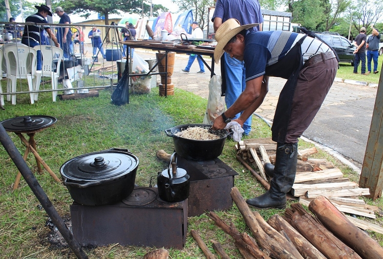 Tradicional Queima do Alho integra programação da 55ª Emapa