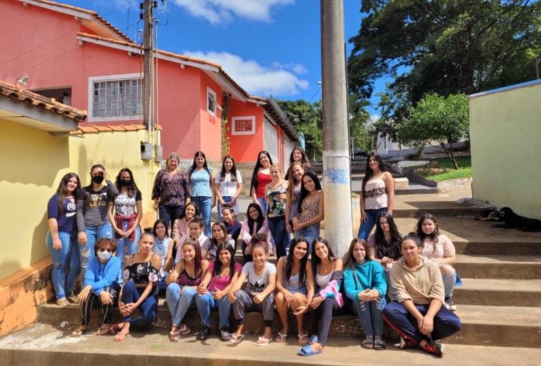 Projeto Re Ação de Tejupá inicia oficina de Beleza