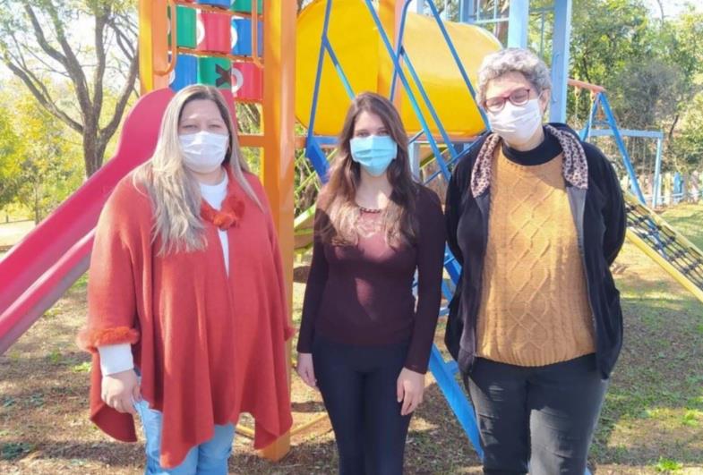 Nathalia, professora farturense, tem trabalho reconhecido por boas práticas durante pandemia