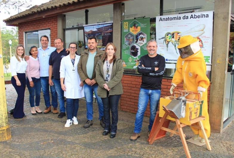 O Dia Nacional da Abelha é celebrado com uma exposição 