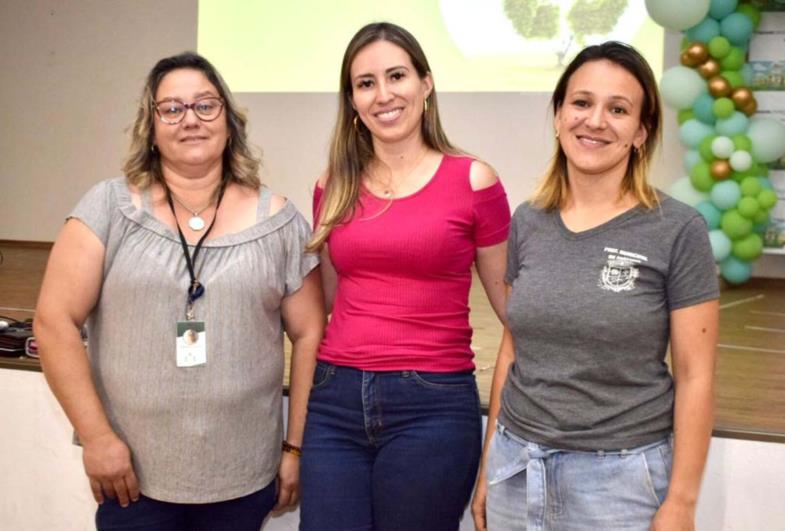 Palestra sobre “Sustentabilidade, responsabilidade de toda sociedade” é ministrada para professores