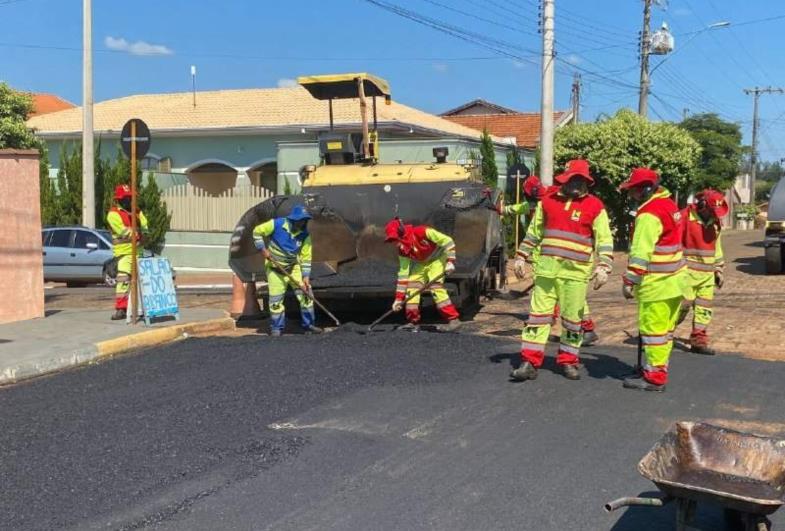 Mais de meio milhão de reais são investidos em recape 