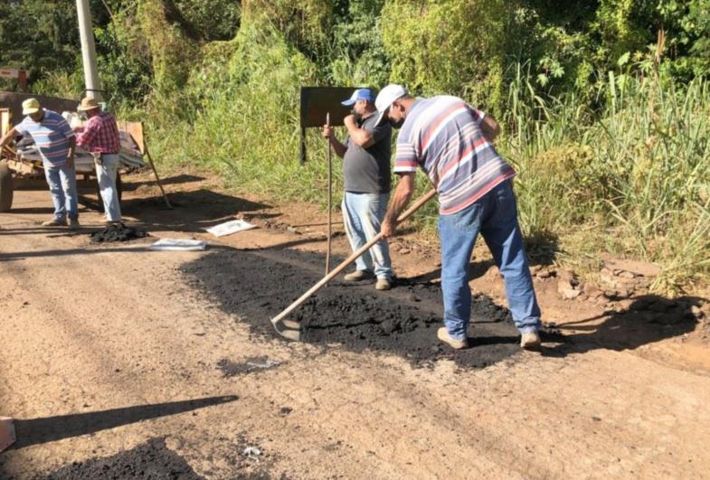 Operação Tapa-Buracos: Prefeitura dá sequência às obras de infraestrutura urbana no município