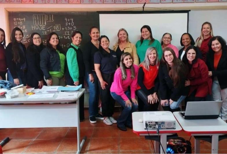 Professores de Sarutaiá participam de capacitação em matemática e fortalecem o ensino nas escolas municipais de olho no IDEB