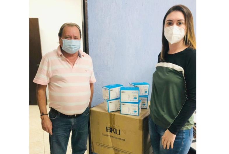 Secretaria Municipal da Saúde recebe doação de máscaras hospitalares em Avaré