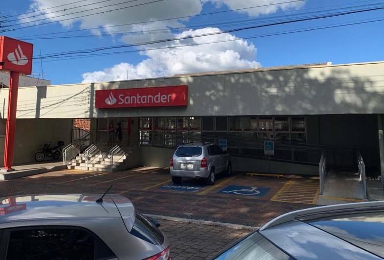O Banco Santander está com encerramento  marcado para o dia 6 de junho