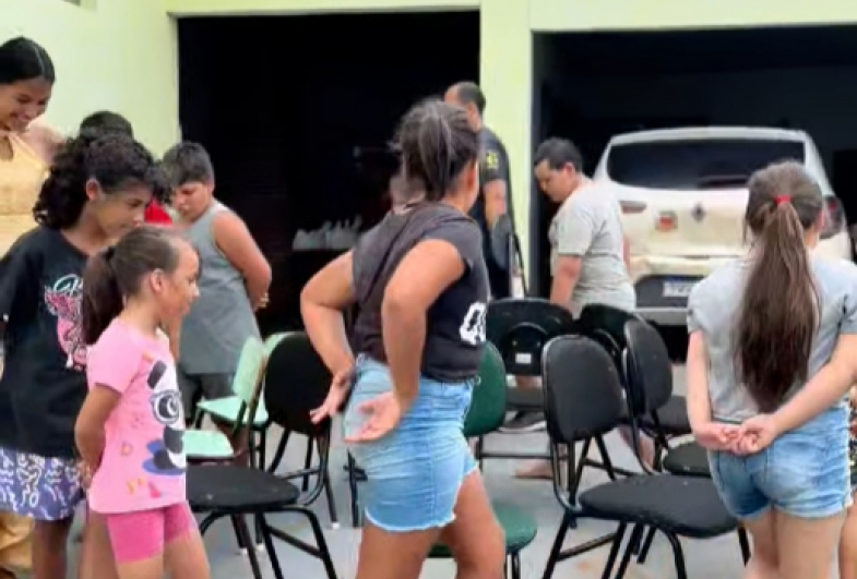 Oficinas de férias promovem diversão,  aprendizado e integração em Coronel Macedo