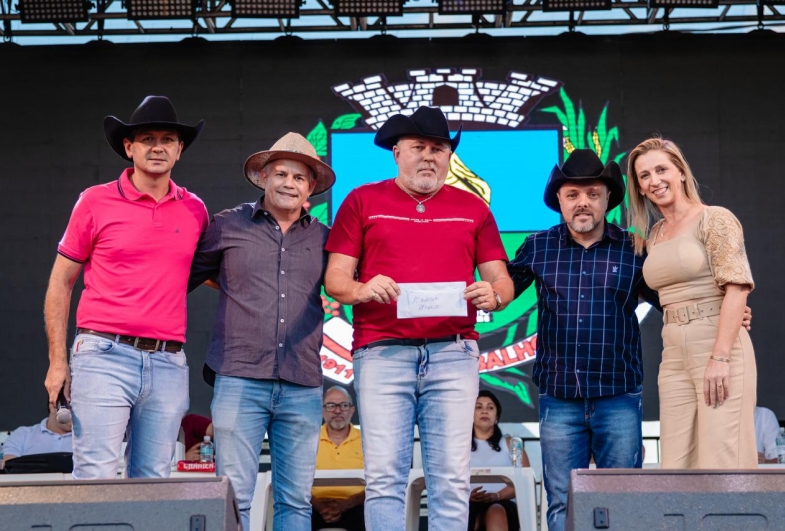 Dupla de Jaú, Nando e Adriano vence 13º Festival da Música Sertaneja de Taguaí