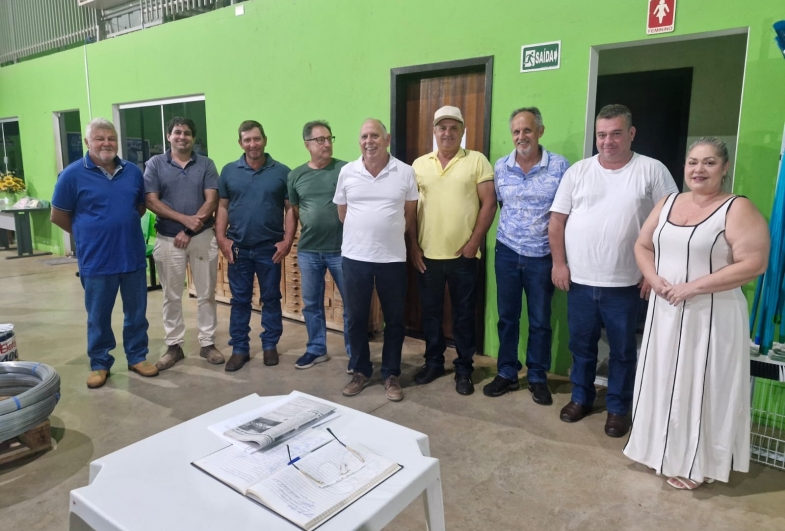 Elieser assume a presidência da Cooperativa de Suínos de Fartura