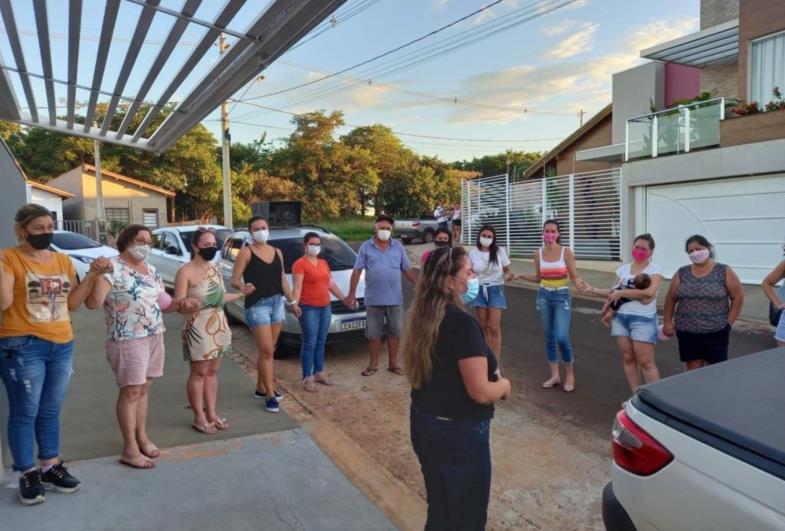 Taguaí recebe com festa a chegada de Gabi