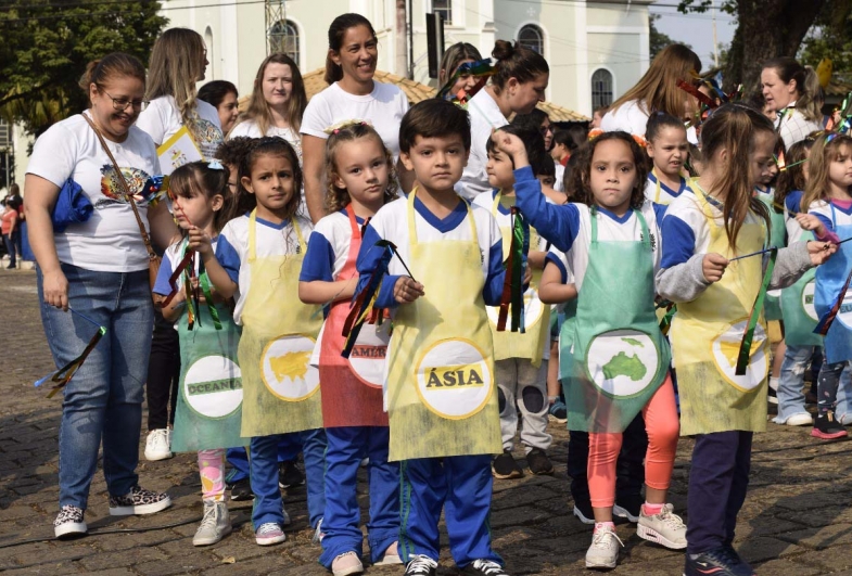 Fartura realiza ato cívico do dia da Independência do Brasil