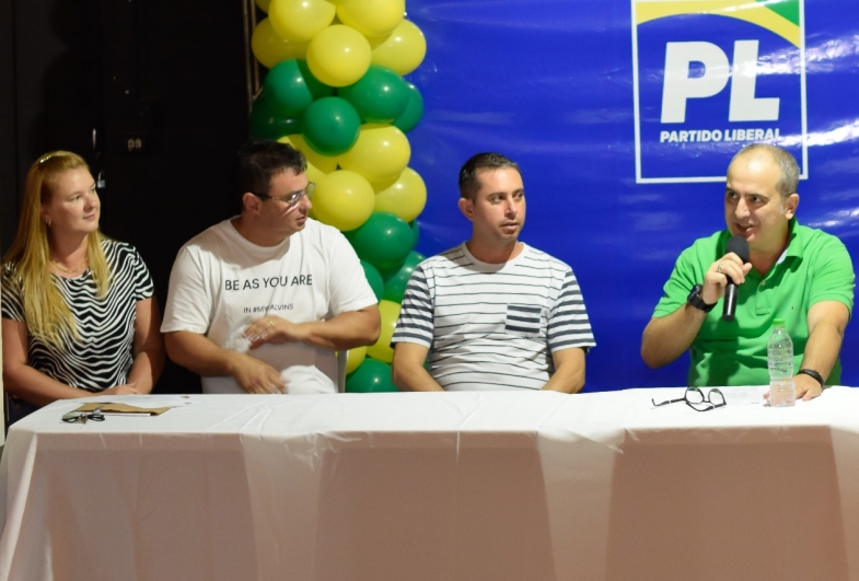 Novo PL Fartura promove filiações partidárias com olho nas eleições