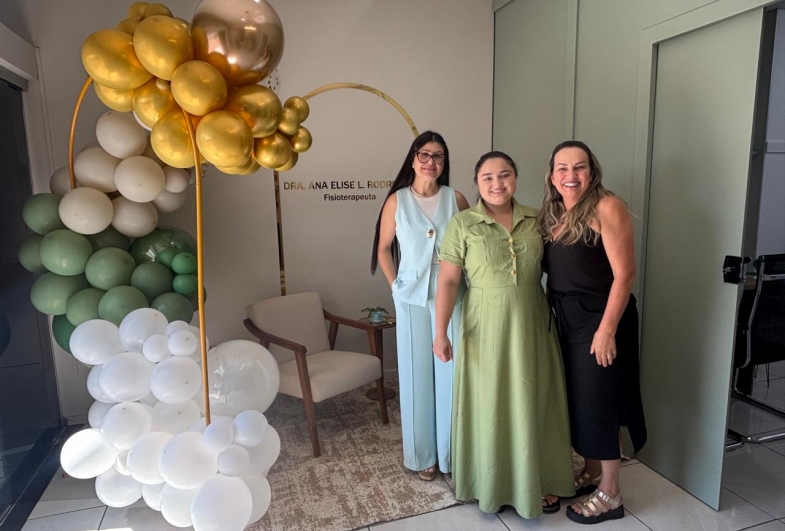 Viviane, Ana Elise e Cleide