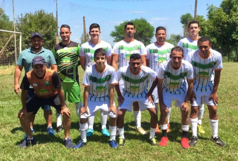 Atletas do Timburi RUN participam da corrida pedestre em Manduri 