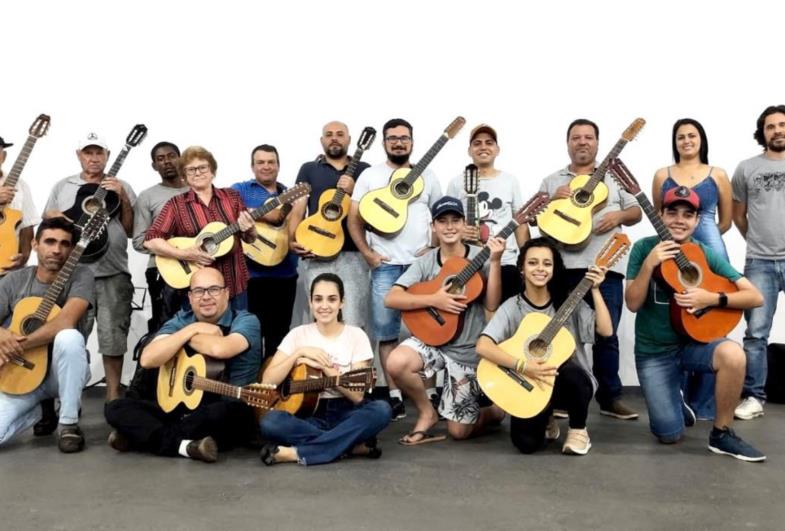 Aulas do curso de viola caipira são concluídas em Timburi 