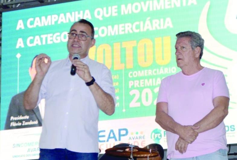 Sincomerciários premia seus associados  e parabeniza Avaré pelo seu aniversário