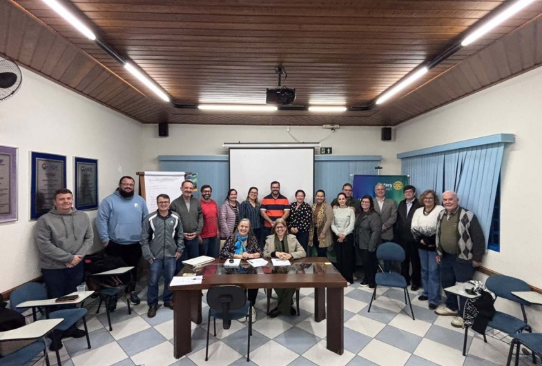 Reunião define cargos da diretoria do Rotary Club de Fartura