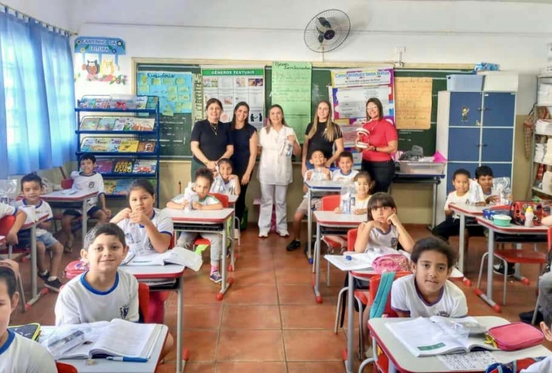 EMEF Iracema de Sarutaiá promove atividade educativa sobre Saúde Bucal