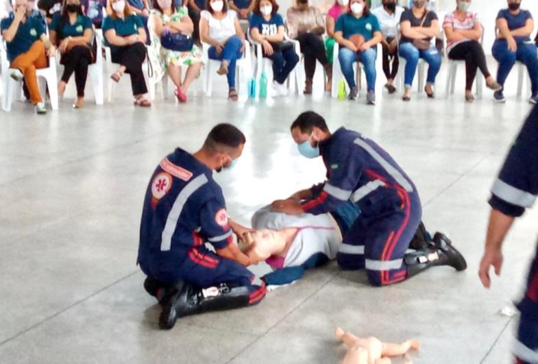 Educação de Timburi recebe práticas de primeiros socorros 