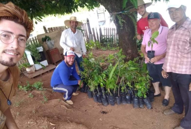 Taguaí promove projeto de reflorestamento das matas ciliares do Ribeirão Fartura