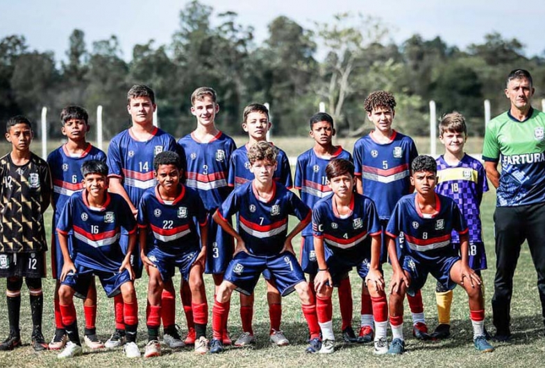 Times da CME Fartura sub-13 e sub-15 estão na final do 1º Campeonato Regional de Futebol Society – Categorias de Base