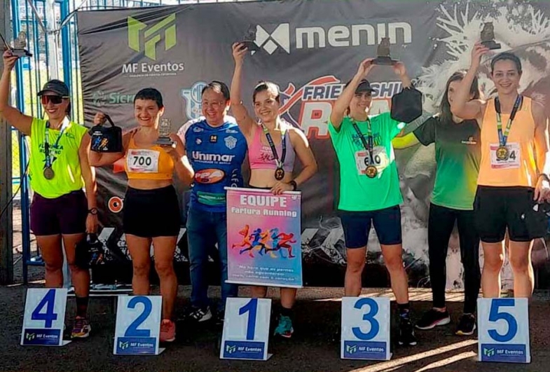 Fartura Running conquista medalhas durante competição em Marília