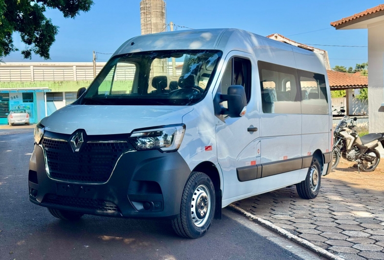 A van será utilizada no transporte de pacientes  para hospitais da região e consultas