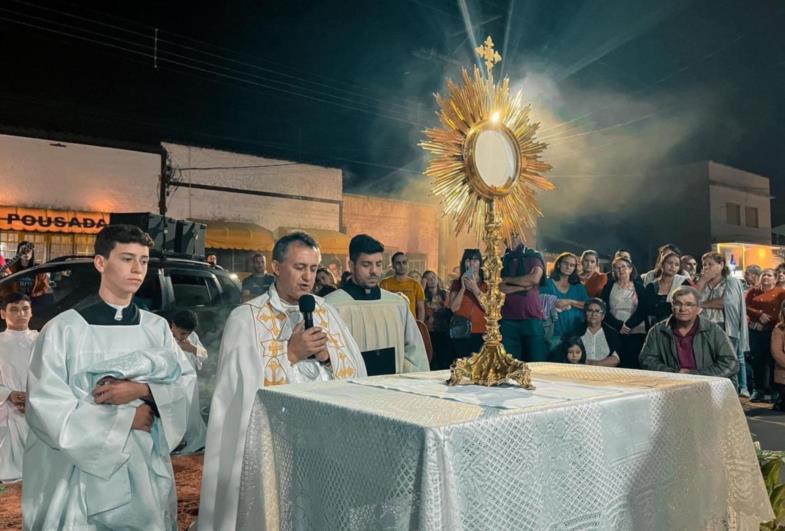 Itaporanga celebra o Santíssimo Sacramento do Corpus Christi 