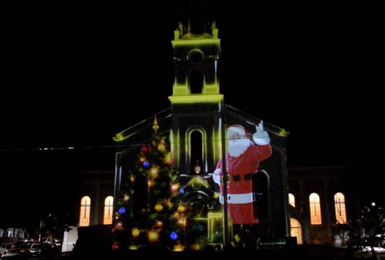 “Natal dos Sonhos”: Projeção mapeada encanta farturenses