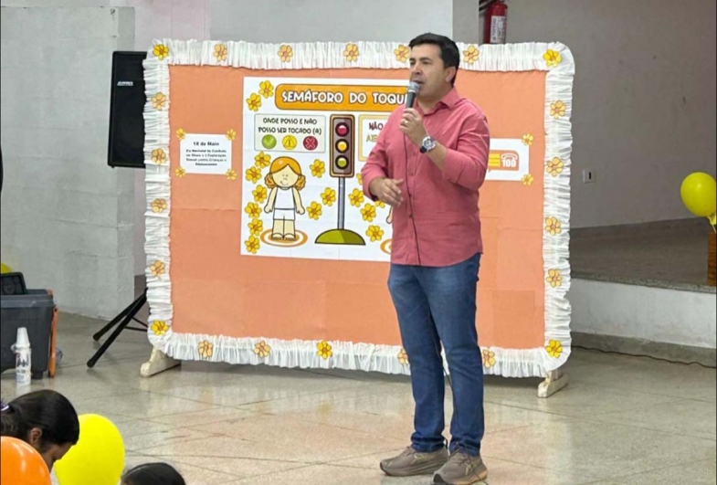 Prefeito de Timburi Cristiano Amorim