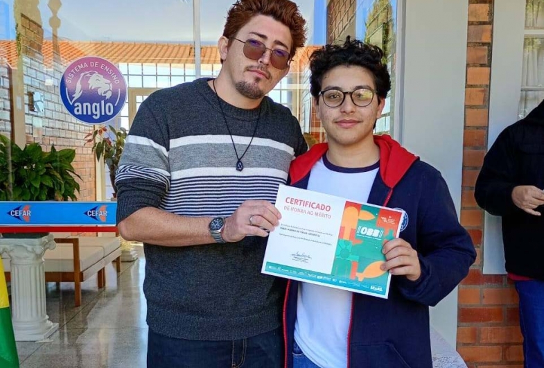 Kauã Marko de Paiva Lucarelli;  2° colegial