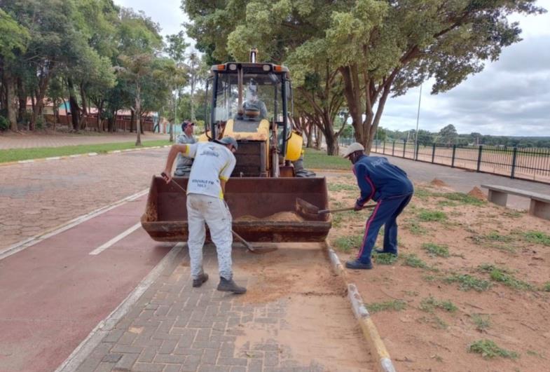 Prefeitura de Avaré promove limpeza em áreas públicas