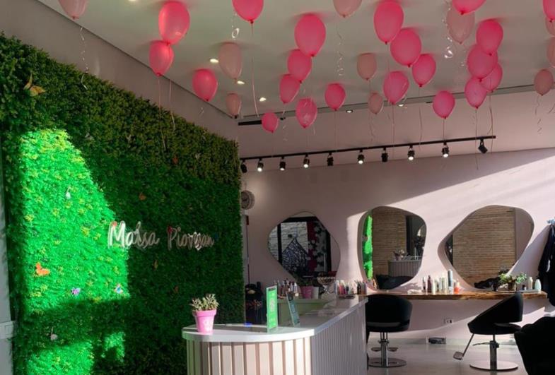 Studio Maísa Piovesan realiza coffee break em alusão ao “Outubro Rosa”