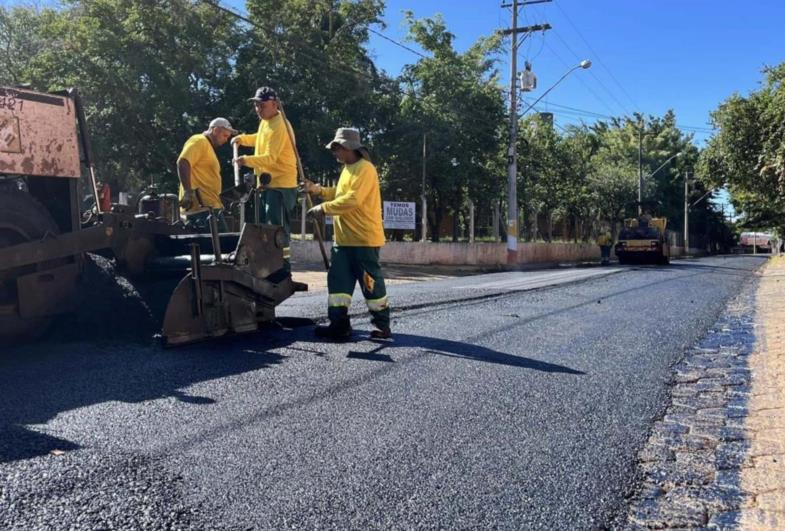 Avaré conclui recapes na Avenida Anápolis e Rua Santos Dumont