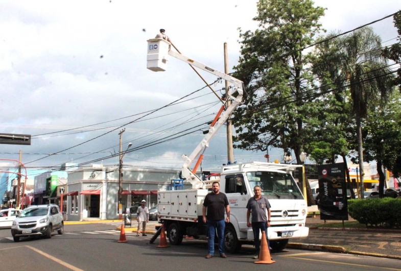 Prefeitura de Avaré inicia instalação de lâmpadas de LED em toda a cidade