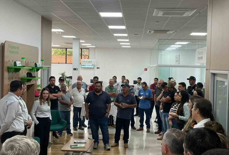 A agência do Sicredi de Taguaí recebeu os clientes e amigos para um café da manhã no último dia 31