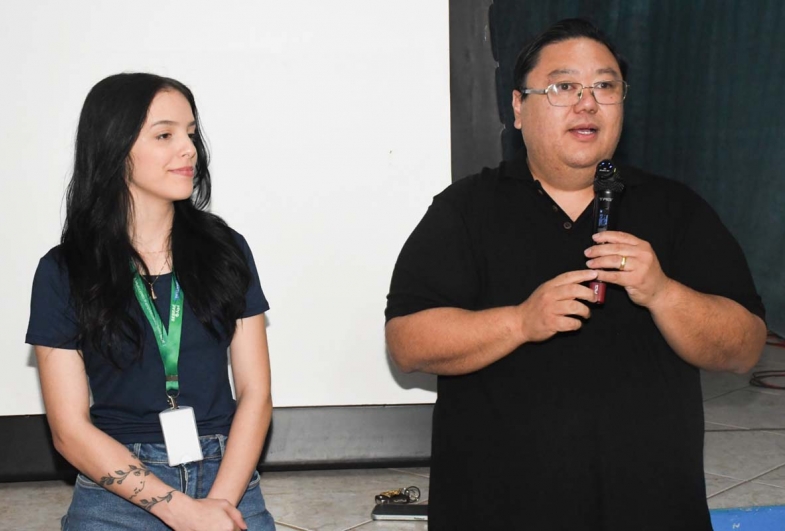 Representantes do Sebrae, Roderick e Thalita Santos